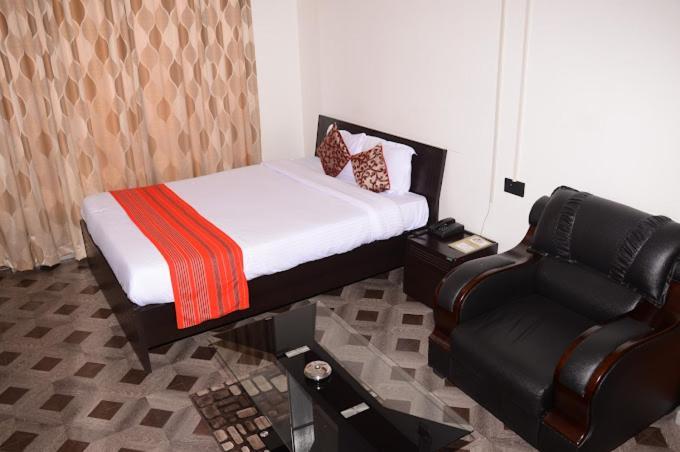 Holiday Hush Haven Hotel Shillong Exterior photo